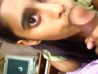 XOZilla Teenie Indian Woman Blowing Dick Exotic Sextape